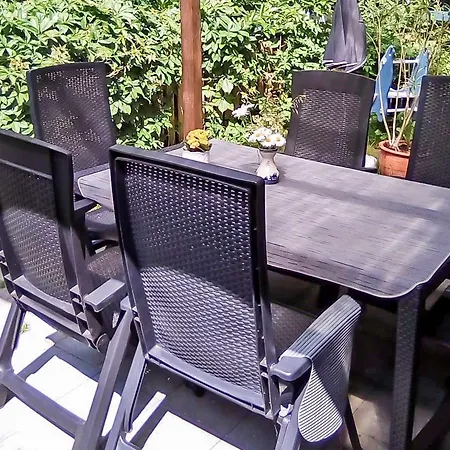 Luett Stuuv Am Dorfanger בית נופש *