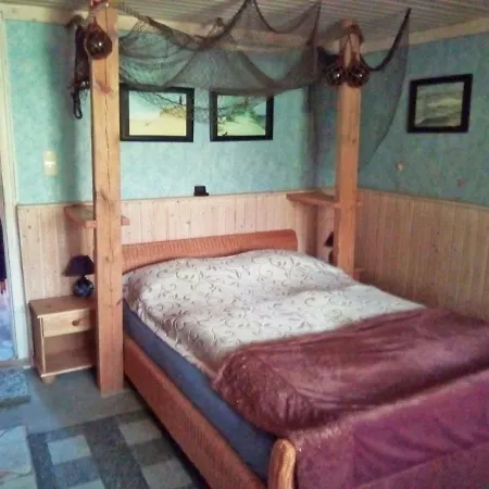 Luett Stuuv Am Dorfanger בית נופש