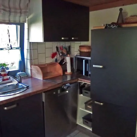 Ferienhaus Lütt Stuuv Am Dorfanger Kenz-Kustrow